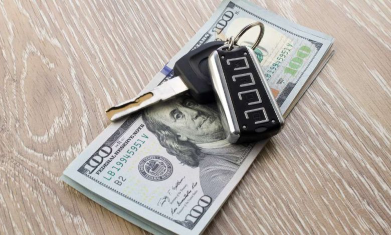 Navigating the Dollar Dance: Personal Strategies for Buying and Selling in a Dynamic Market